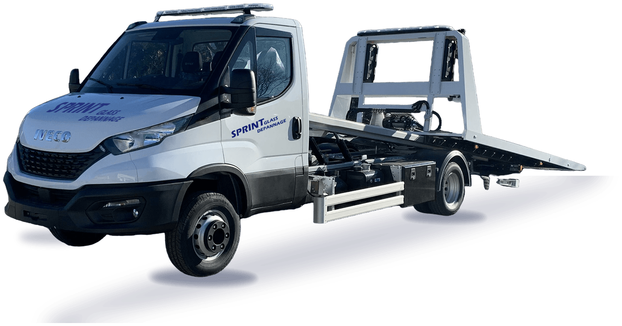 La dépanneuse plateau Iveco Daily de Sprint Glass Dépannage, plateau abaissé